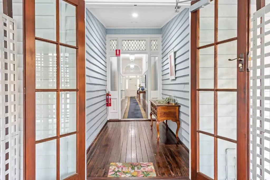 브리즈번 The Deck! 2 Bed/1 Bath/1 Car ~ New Farm 아파트